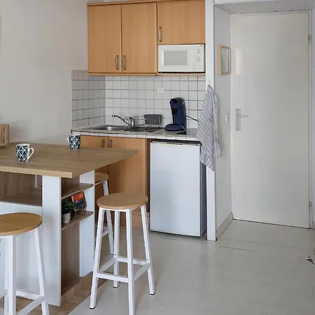 Beautiful In With Swimming Pool Appartamento La Grande-Motte